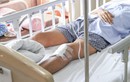 Cứu sống người đàn ông ở TP HCM nhiễm vi khuẩn “ăn thịt người” 