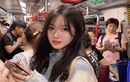 Bị chụp lén trên tàu điện ngầm, hot girl được CĐM truy lùng info