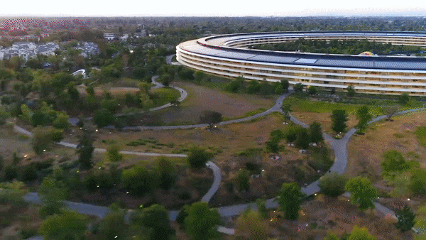 Video: Đột nhập trụ sở Apple như phi thuyền của người ngoài hành tinh