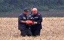 Quân ly khai Ukraine bàn giao hộp đen MH17 cho Malaysia