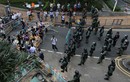 Cảnh sát Hồng Kông rút lui khỏi khu vực biểu tình