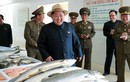 Lãnh đạo Kim Jong-un thích thú trại nuôi cá hồi