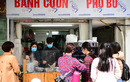 Các hàng ăn uống ở Hà Nội đắt khách ngày nghỉ Tết
