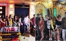 Bar, karaoke Hà Nội, Hải Phòng...“điếc không sợ súng” mở cửa mùa dịch