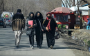 Taliban buộc các tổ chức phi chính phủ không cho phụ nữ làm việc 