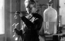 Ám ảnh sự thật ẩn giấu trong quan tài lót chì của Marie Curie