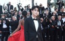 Phóng viên xua đuổi mỹ nam TQ trên thảm đỏ Cannes 2018 vì đứng quá lâu