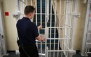 Quốc gia đóng cửa hàng loạt nhà tù vì… quá ế tội phạm