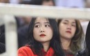 Xuất hiện vài giây, fan girl U23 Việt Nam khiến dân mạng “săn lùng”