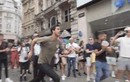 Video: Thanh niên nhận 1.000 USD nhờ tái hiện cú nhảy khó tin của Ronaldo