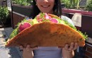Video: Nếm thử bánh taco 'siêu to khổng lồ'