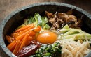 Video: Tự làm cơm trộn bibimbap ngẫu hứng chuẩn vị Hàn Quốc