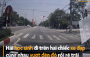 Video: xe đạp điện vượt đèn đỏ gây tai nạn