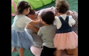 Video: Ronaldo bị các con cho "ra rìa" vì cố tình bắt nạt vợ