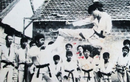 Cao thủ làng võ Sài Gòn: Dùng đòn gánh hạ đo ván 10 tên côn đồ