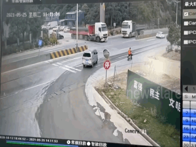 Video: Lửa bốc lên ngùn ngụt sau va chạm xe tải trên đường