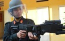 "Ông tổ" của "súng bẻ góc" Cảnh sát đặc nhiệm Việt Nam đang sử dụng