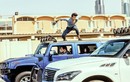 Thành Long phá hủy hơn 70 siêu xe ở Dubai để làm phim