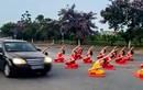 Xử phạt thêm 16 người tập yoga giữa đường ở Thái Bình 