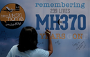 Vì sao Malaysia tạm dừng tìm kiếm máy bay MH370 mất tích?