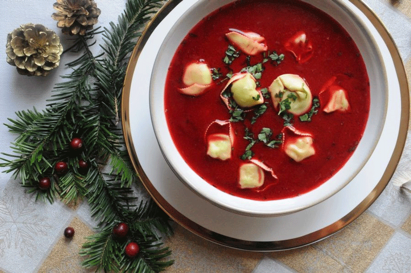Thích thú với món súp borscht đỏ độc đáo trong ngày lễ Giáng sinh của Ba Lan