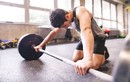 Rách cơ bụng vì tập gym, những nguy cơ nào cần chú ý khi tập?