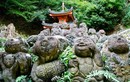 Ngôi đền cổ kính ở Nhật có 1.200 bức tượng đá độc đáo