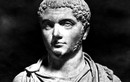 Quái đản bạo chúa La Mã "nghiện" bán thân kiếm tiền