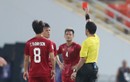 Nhận thẻ đỏ, trung vệ Đình Trọng sẽ bị treo giò ở vòng loại World Cup 2022