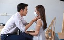 Đêm cuối sắp ly hôn, chồng bế "vật thể lạ" chạy hổn hển về nhà