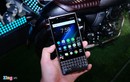 Điện thoại "Dâu đen" BlackBerry "chết" lần 2