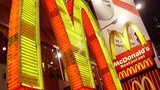 Sếp McDonald bị tố cưỡng hiếp nhân viên