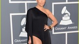 Jennifer Lopez gợi cảm nhất lễ trao giải Grammy 2013?