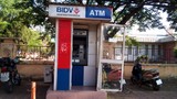 Thảm cảnh ATM bong tróc, hư hỏng ở Hà Nội