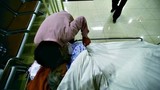 “Tử thi” sống lại, cả bệnh viện xin lỗi