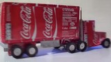 Độc đáo chế tạo xe tải bằng vỏ lon Coca-Cola