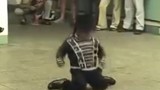 Xem người lùn nhảy đẹp như Michael Jackson