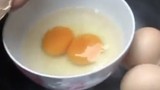 Quả trứng hai trong một độc nhất vô nhị thế giới