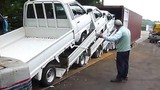 Cách xếp ô tô vào container bá đạo của người Nhật