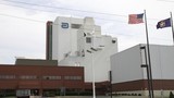 FDA: “Mất vệ sinh nghiêm trọng” tại nhà máy sữa bột trẻ em của Abbott