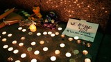 Thế giới tưởng niệm nạn nhân vụ khủng bố liên hoàn ở Paris
