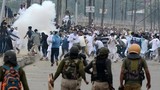 Ảnh: Đụng độ dữ dội bùng phát ở Kashmir dịp lễ Eid al-Fitr
