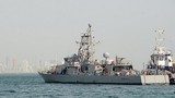Tàu hải quân Mỹ bắn cảnh cáo tàu Iran tại Vịnh Arập