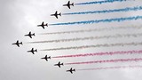 Hoành tráng màn trình diễn kỷ niệm 100 năm Không quân Hoàng gia Anh