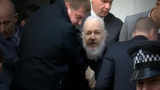 Điều ít biết về nhà sáng lập WikiLeaks vừa bị bắt giữ