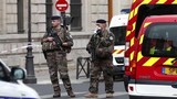 Đâm dao tại đồn cảnh sát Paris, 5 người thiệt mạng