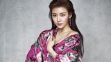 Mê mẩn nhan sắc quá đỗi gợi cảm của Ha Ji Won