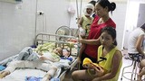 Phú Thọ: Đổ cồn nướng mực gần quạt, 3 trẻ bỏng nặng