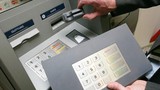 Quy tắc cực đơn giản để hạn chế rủi ro mất tiền thẻ ATM