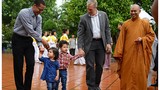 Chùm ảnh: Đại sứ Mỹ lễ Phật báo hiếu ngày Vu Lan